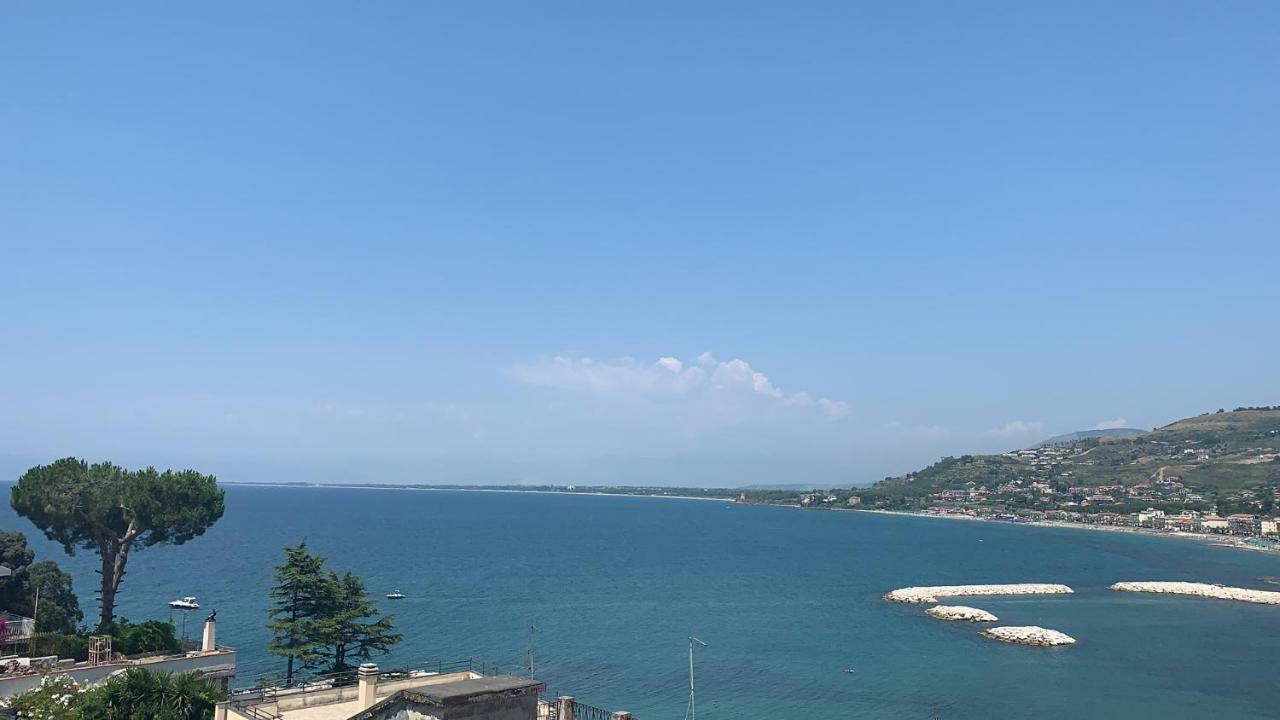 Blue Bay Suite & Spa Agropoli Exterior photo
